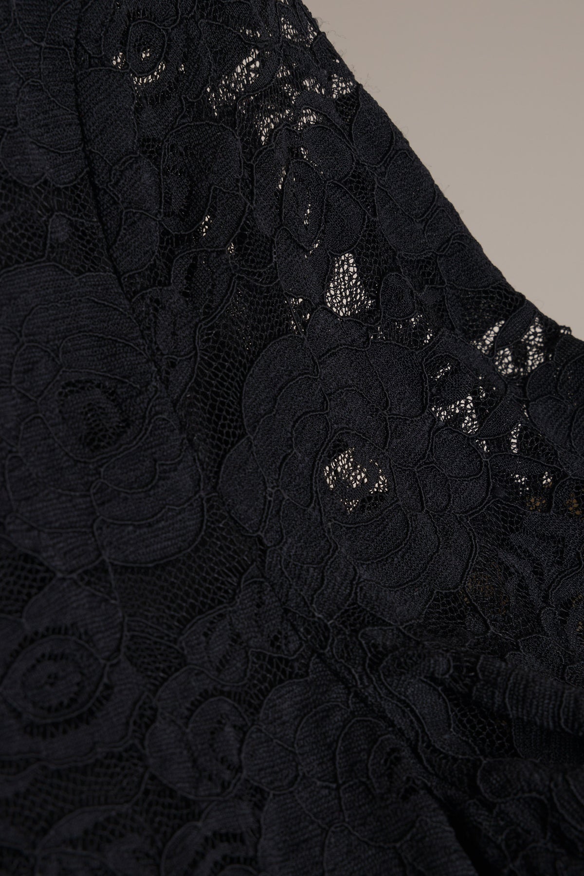 Meta kanten shirt black