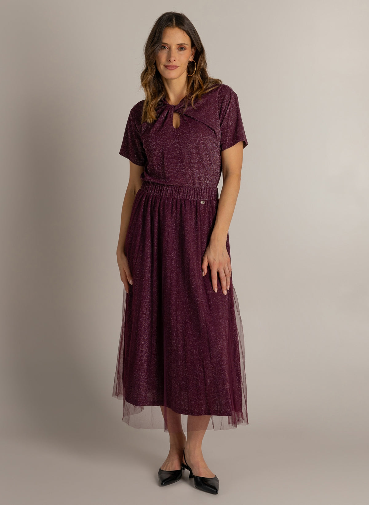 Mirja Rok - Dark wine red