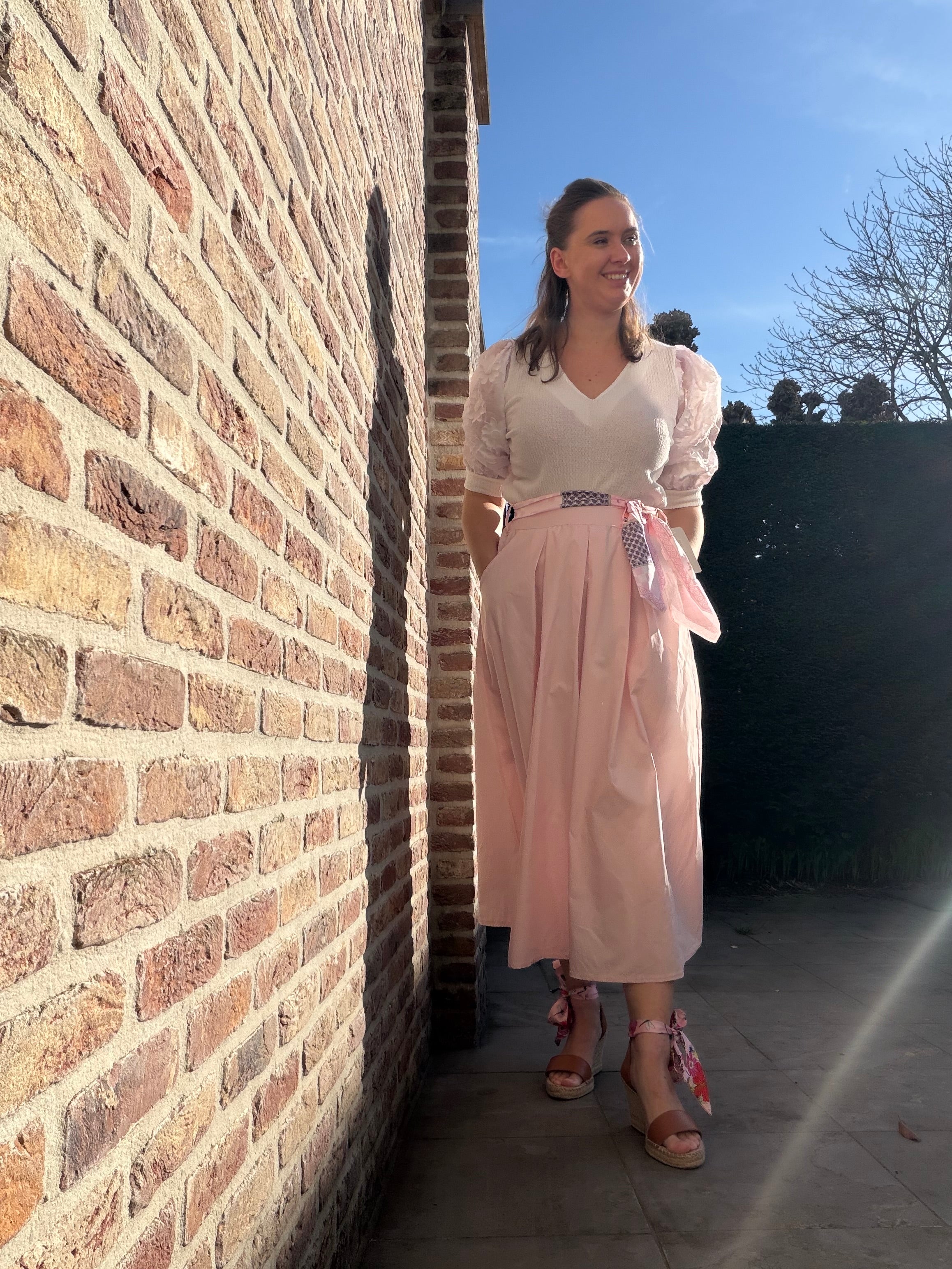Katoenen rok met satijnen ceintuur - roos