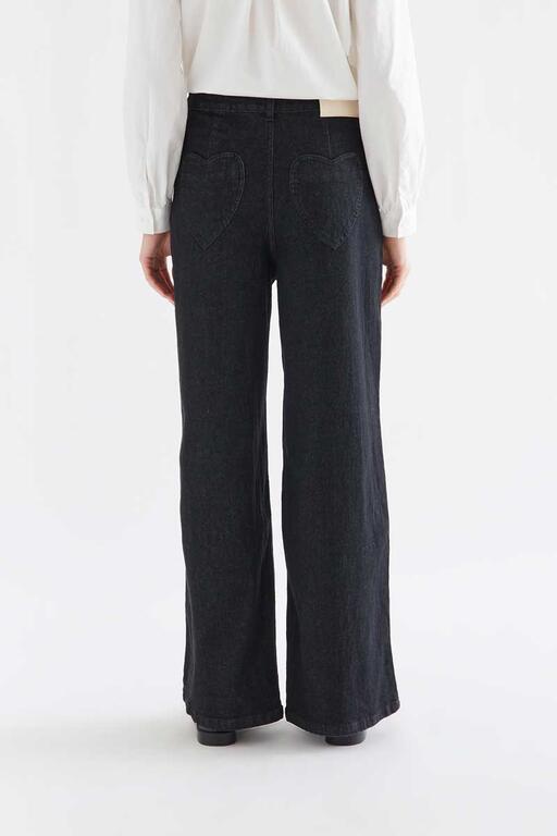 Zwarte jeans met hartvormige zakken