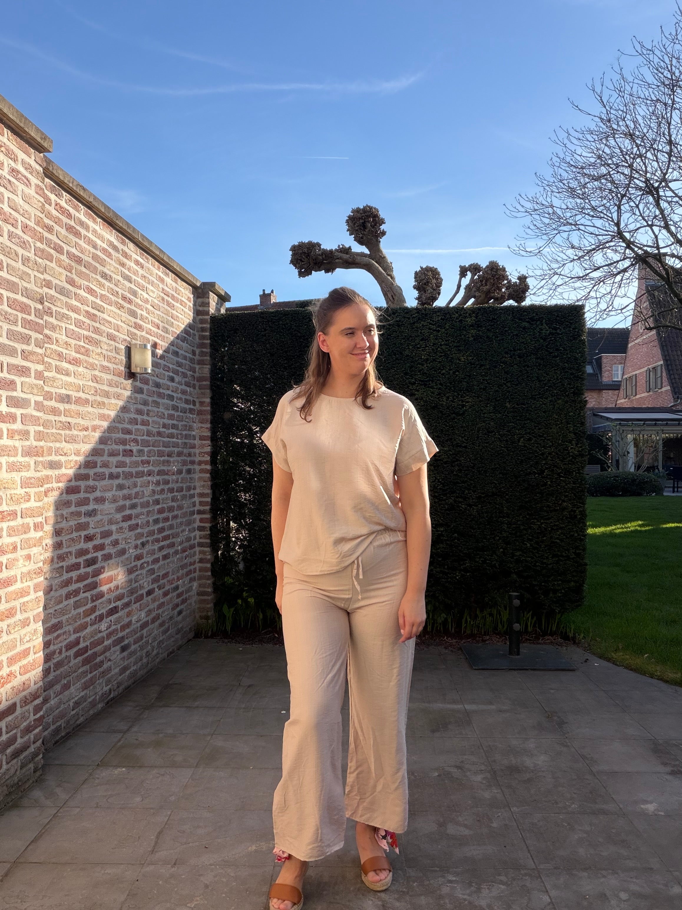Luchtige tweedelige set - beige