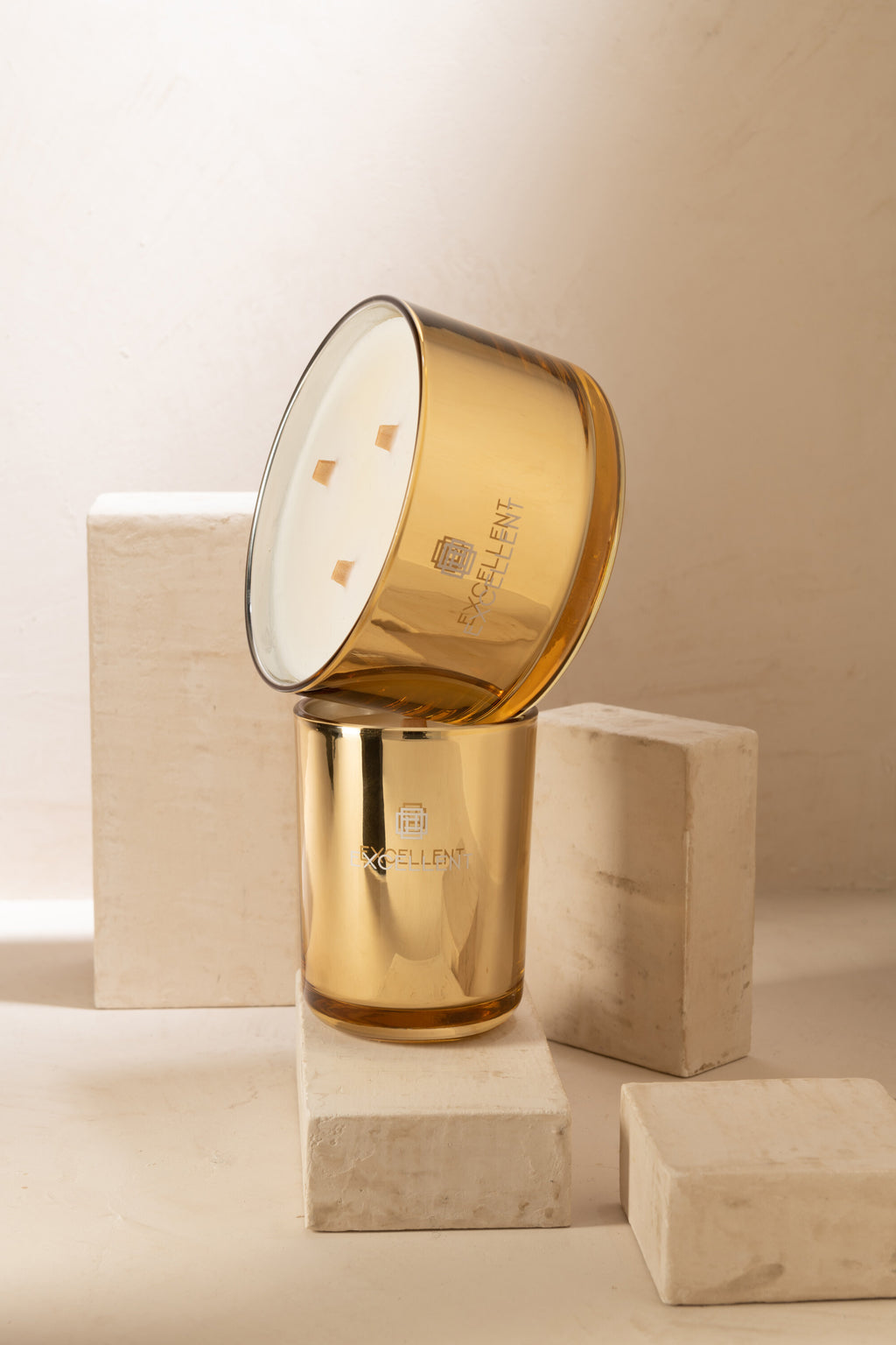 Geurkaars Excellent Golden Honey Goud Large-40uur