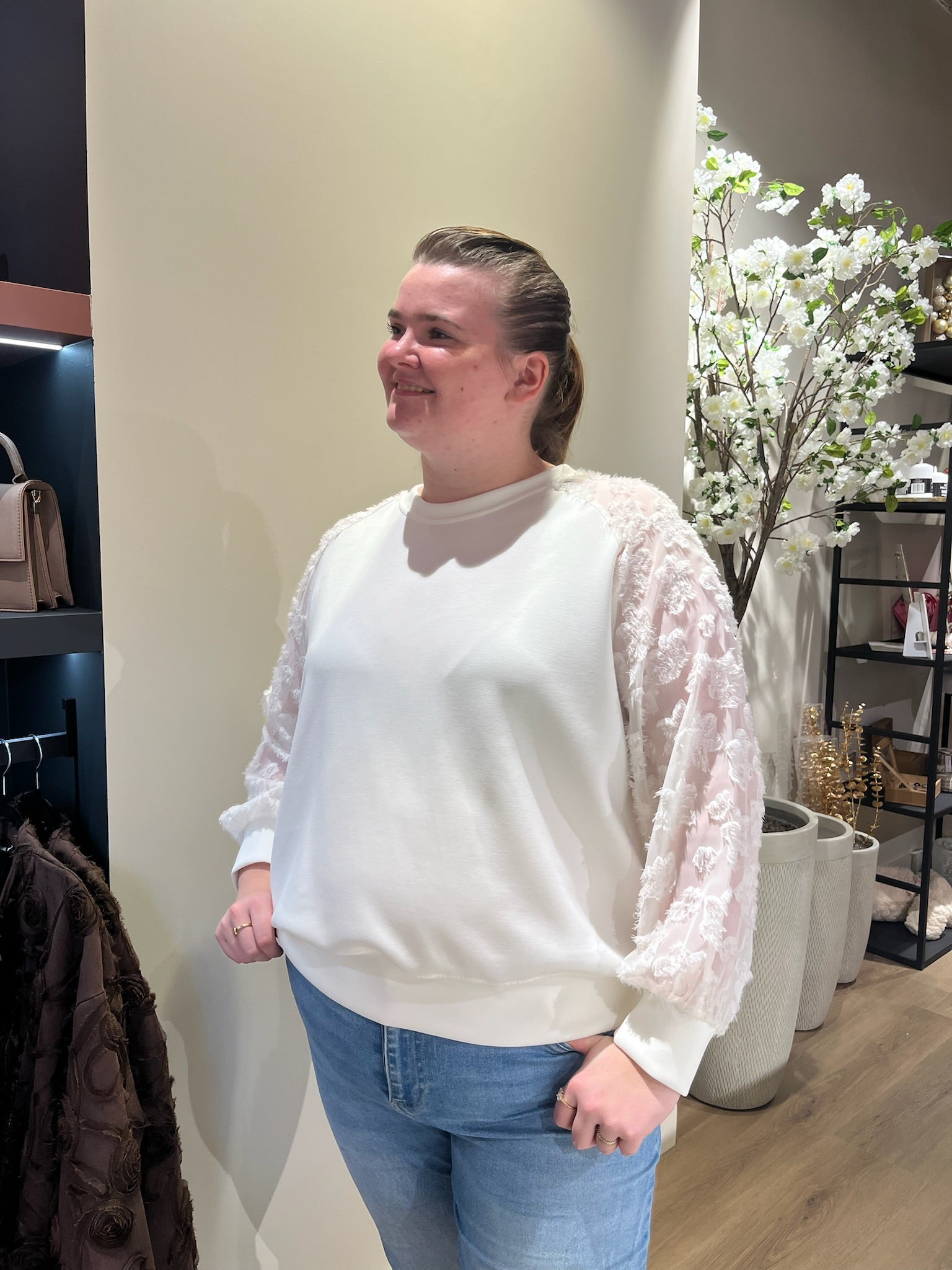 sweater met siermouw