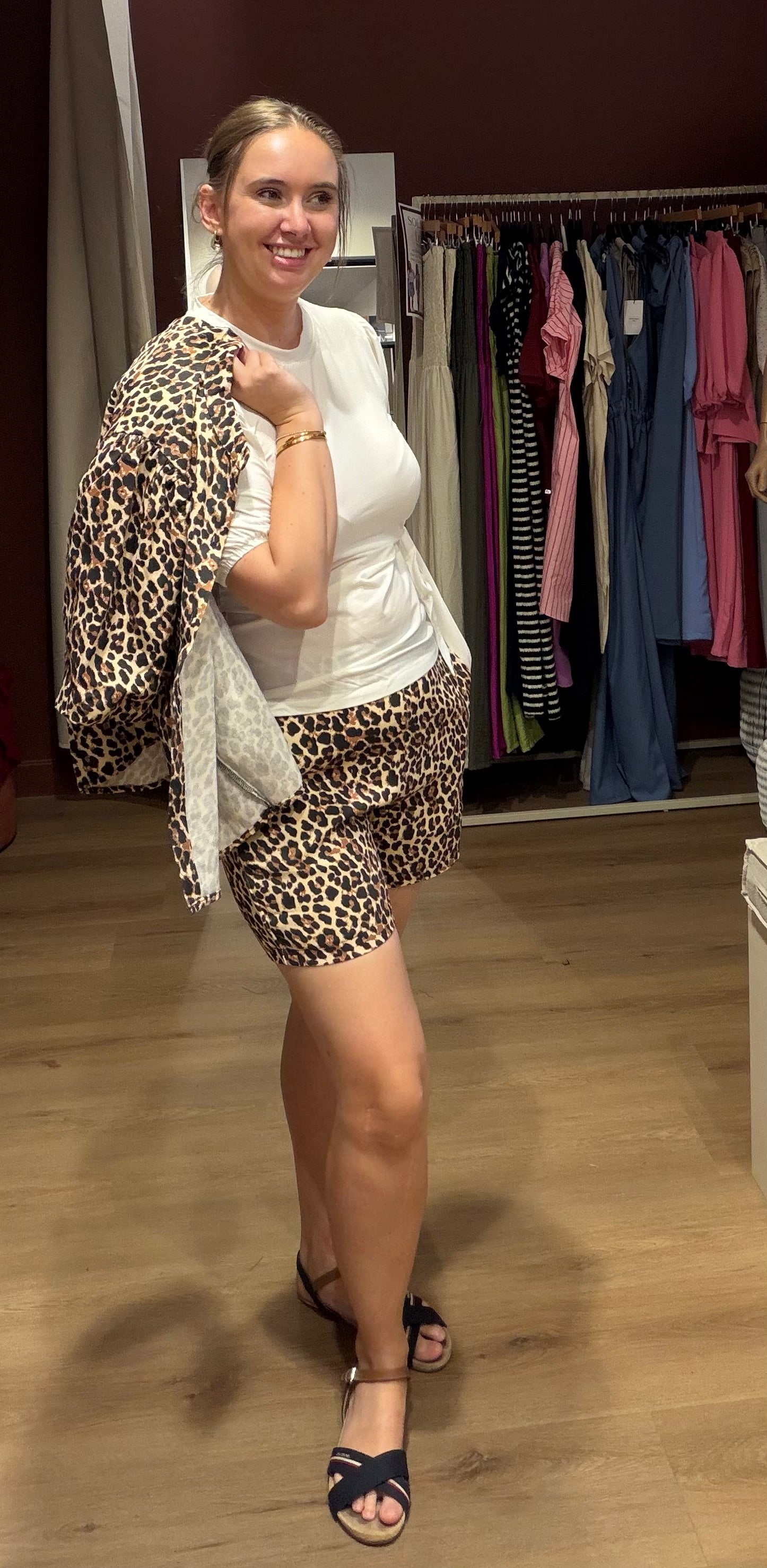 short leopard print