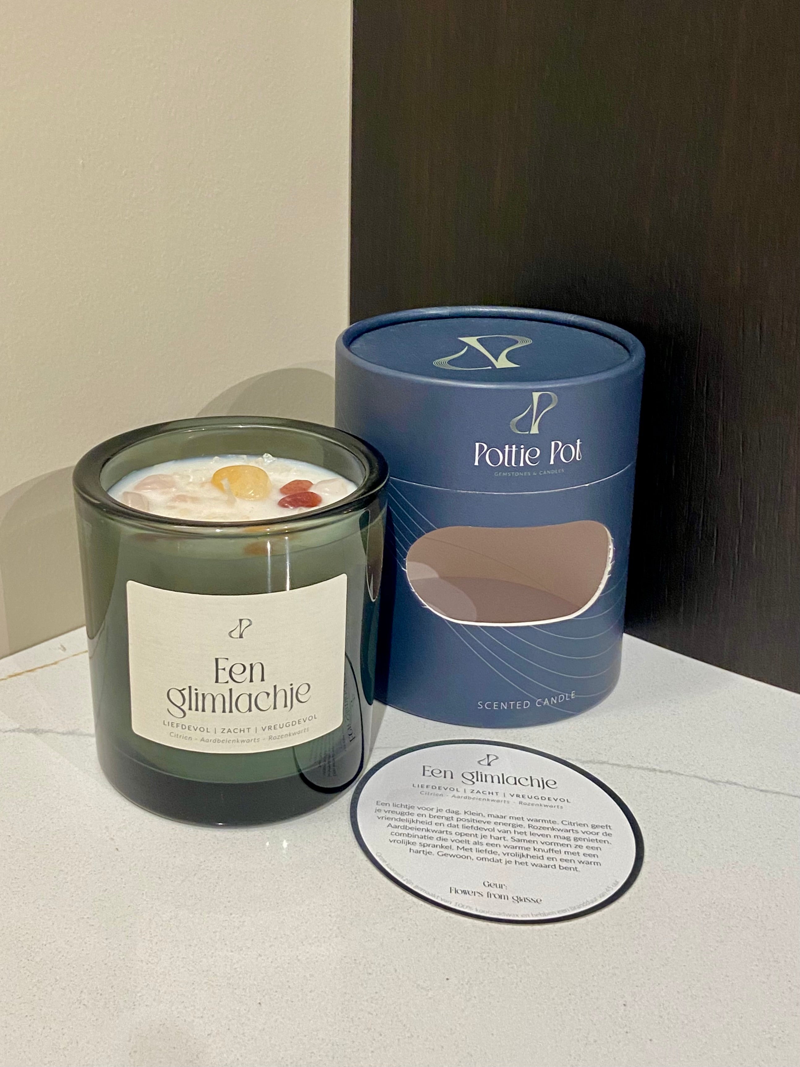Glimlachje - geurkaars met edelstenen