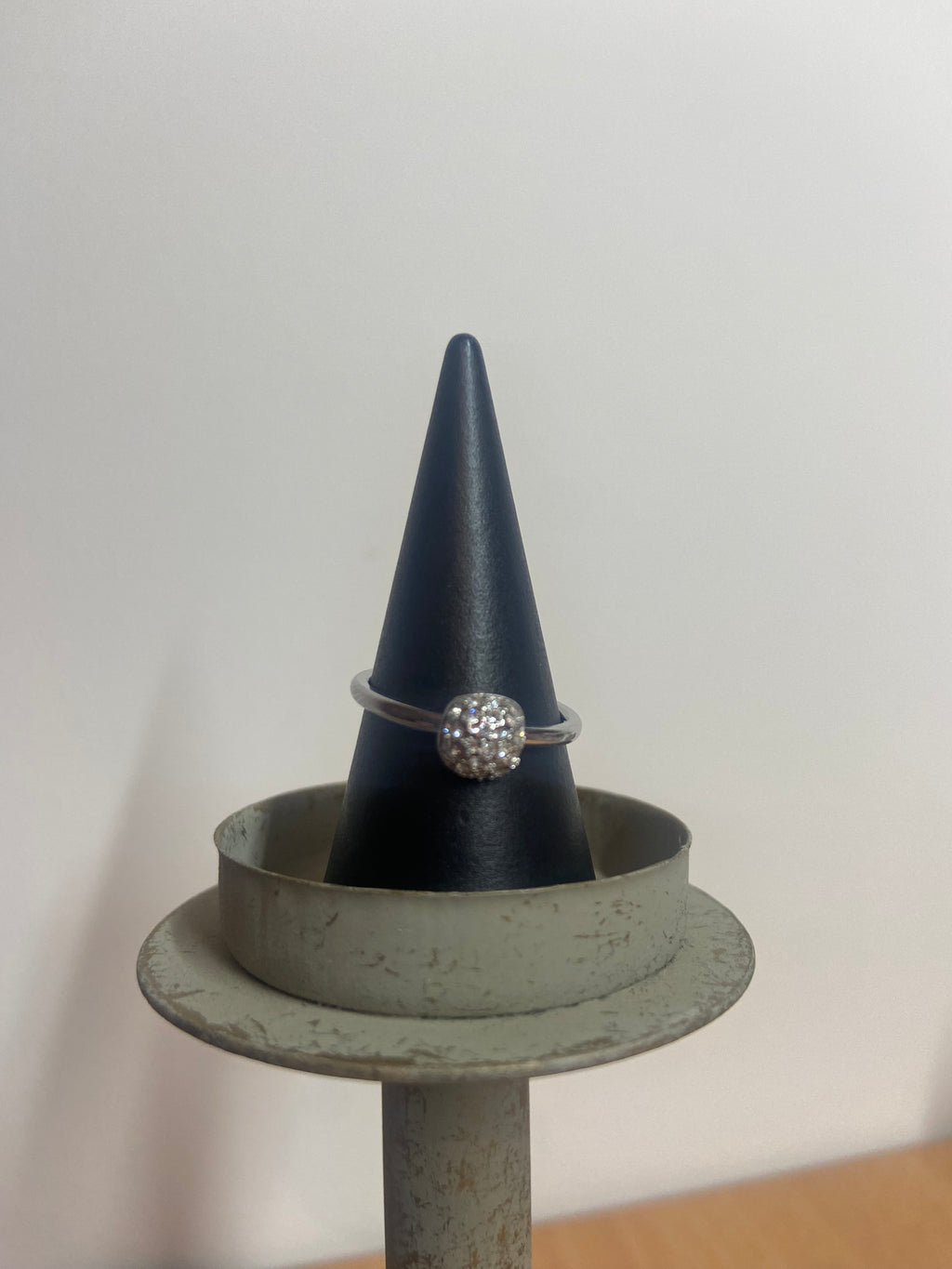 Zilveren ring met zirkonia