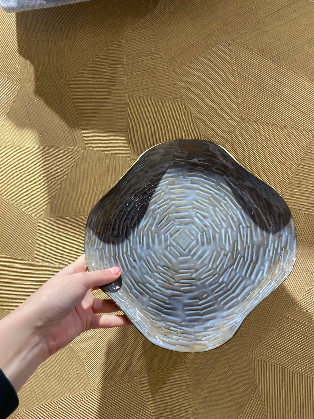 Hammered shell plate 22*3