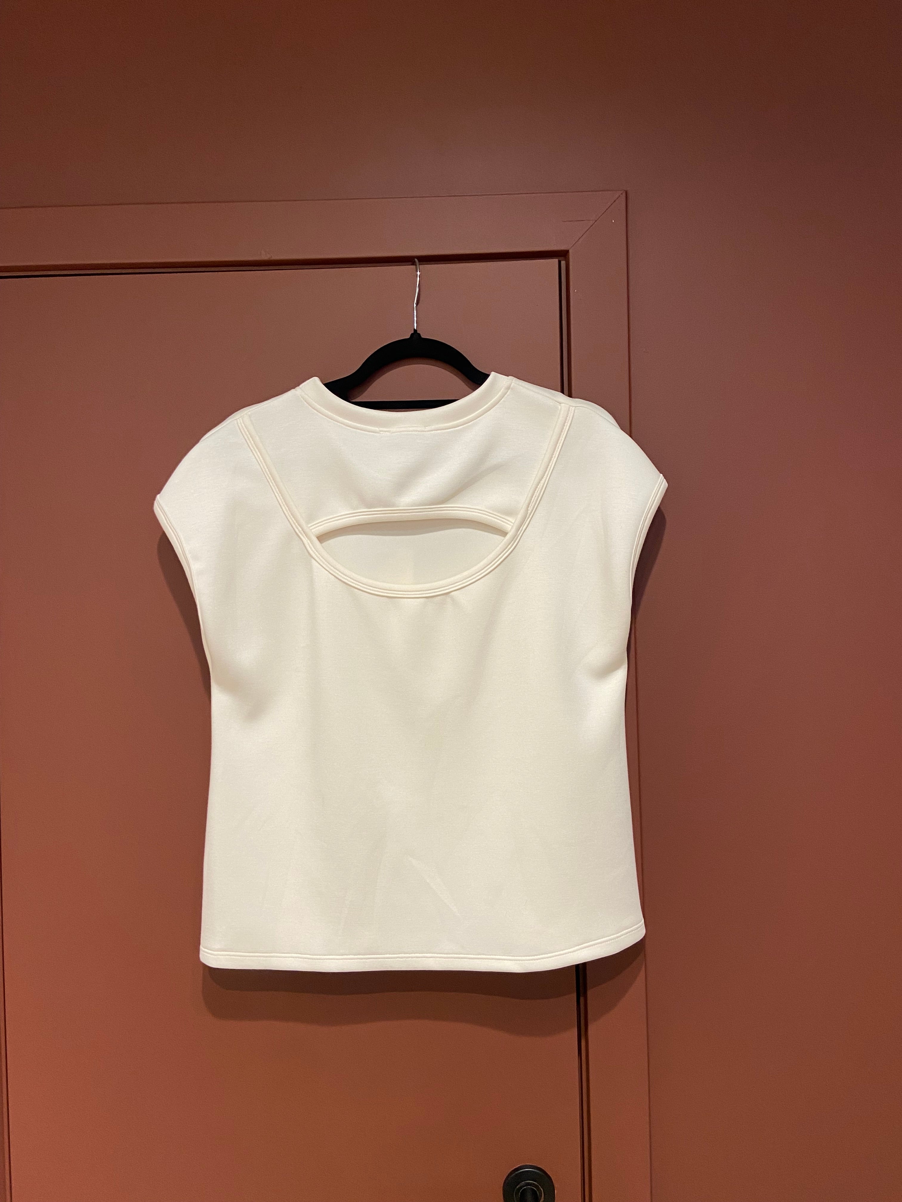 Off white sweater - Carbonia