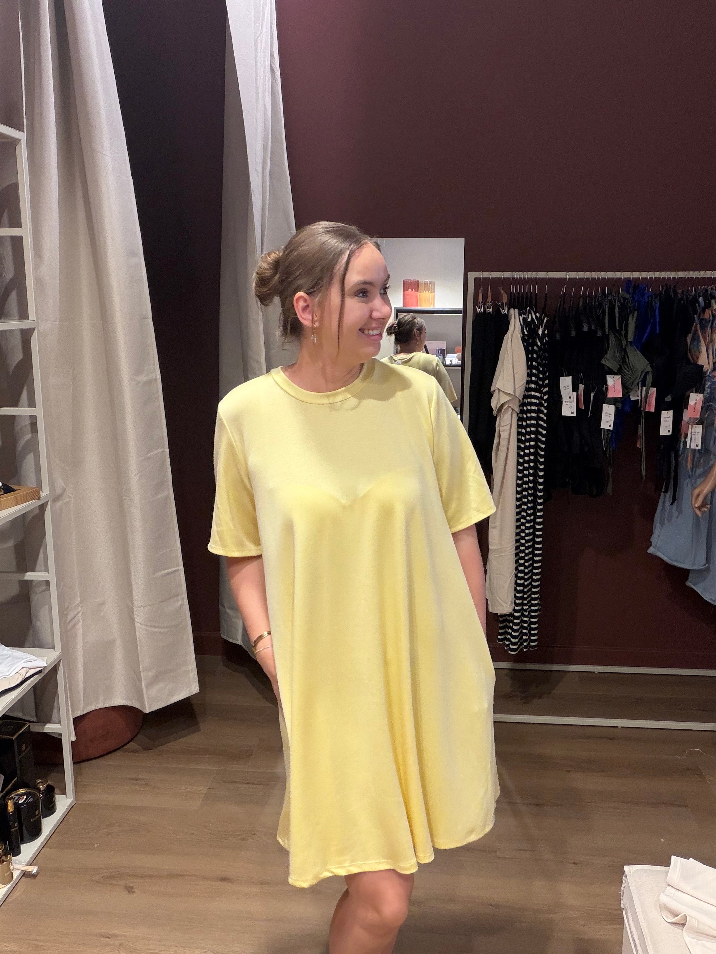 Jurk t-shirt Geel one size