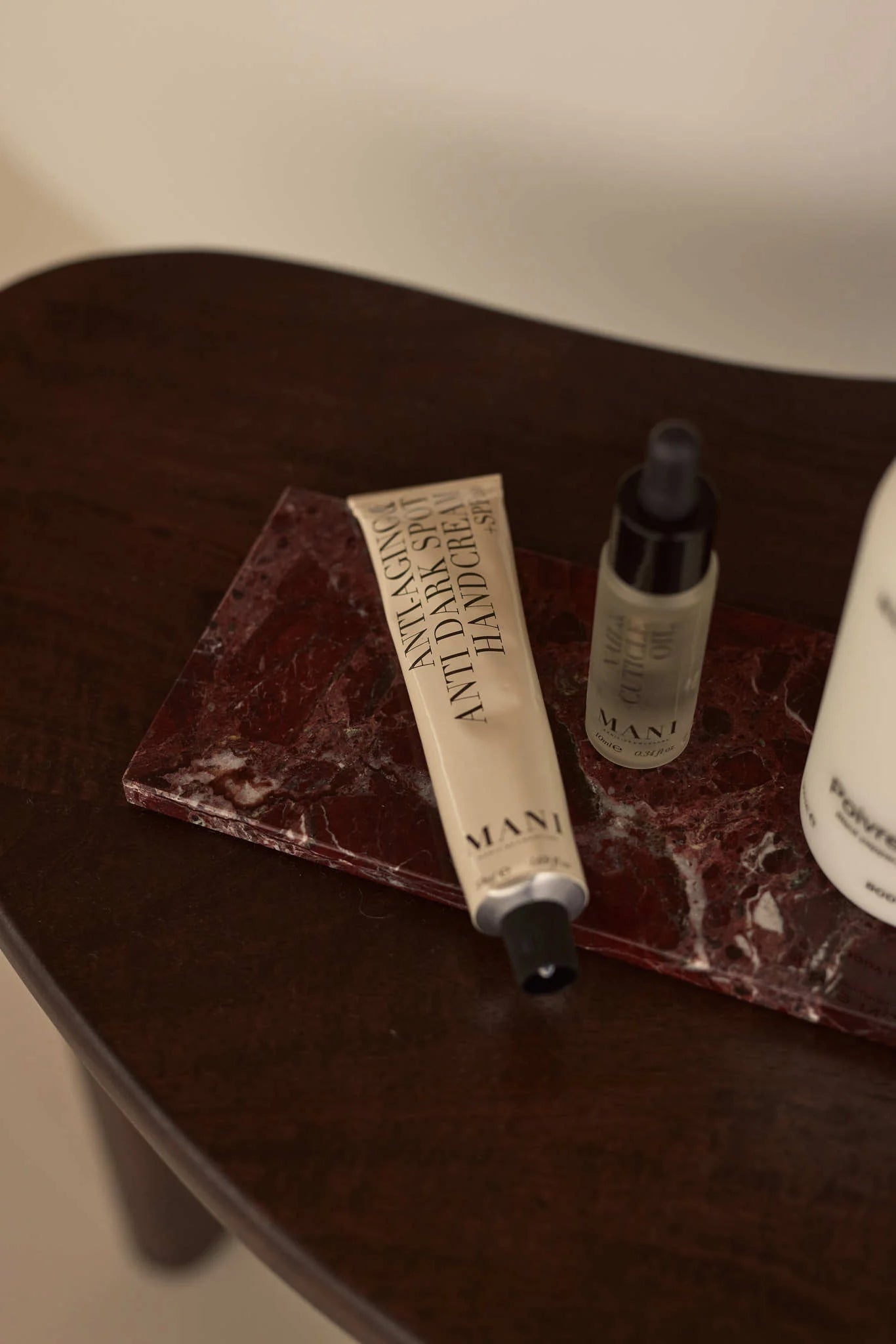 Marmer dienblad rechthoek S rood 10x25cm