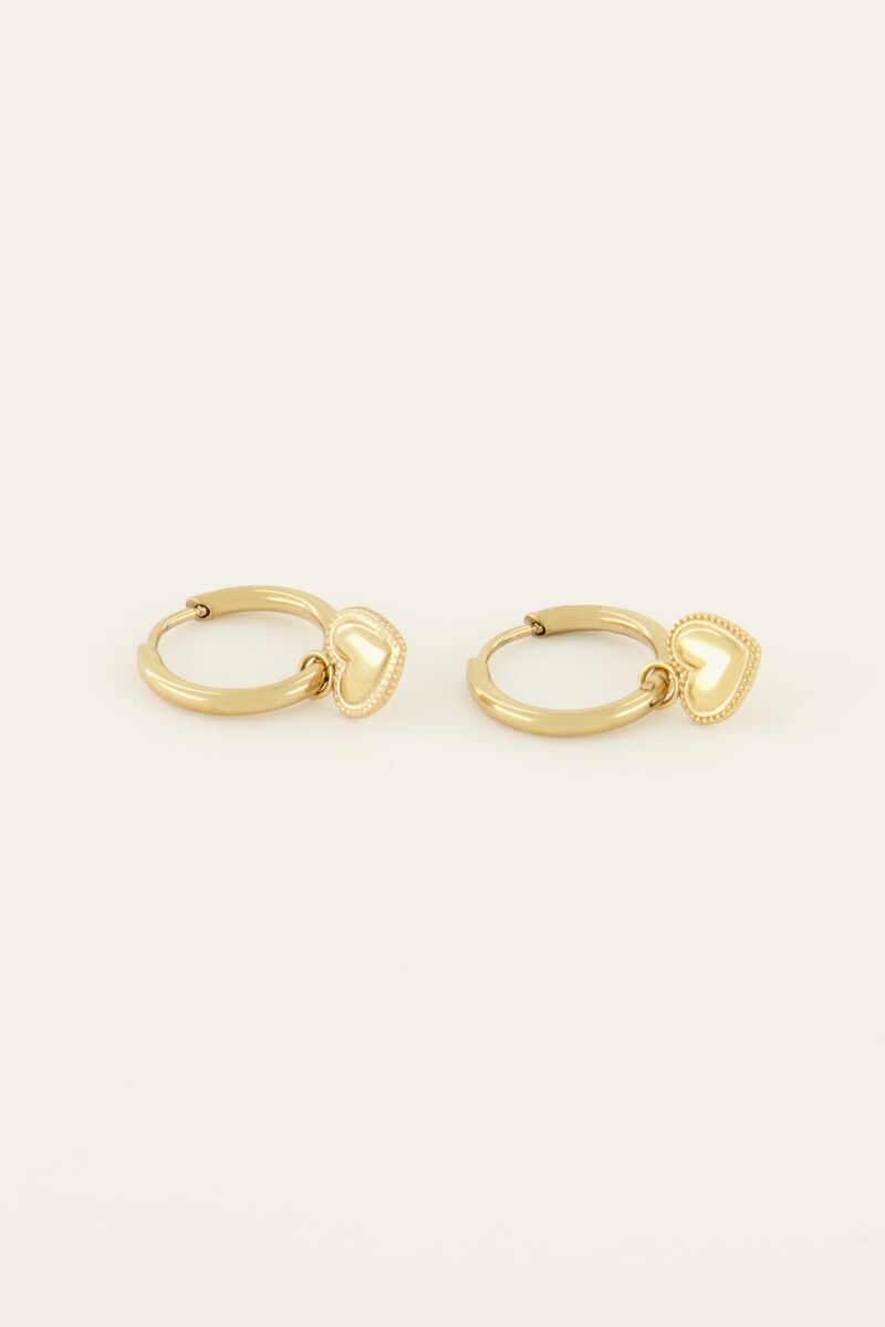 Earring with a heart